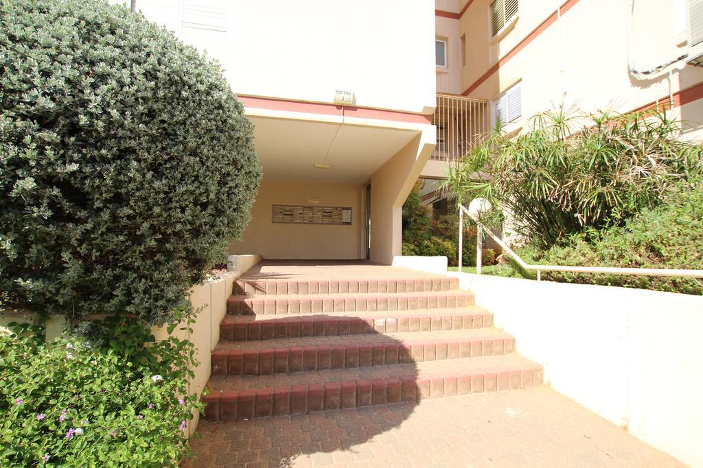 Royal Lea Apartmens 内坦亚 外观 照片