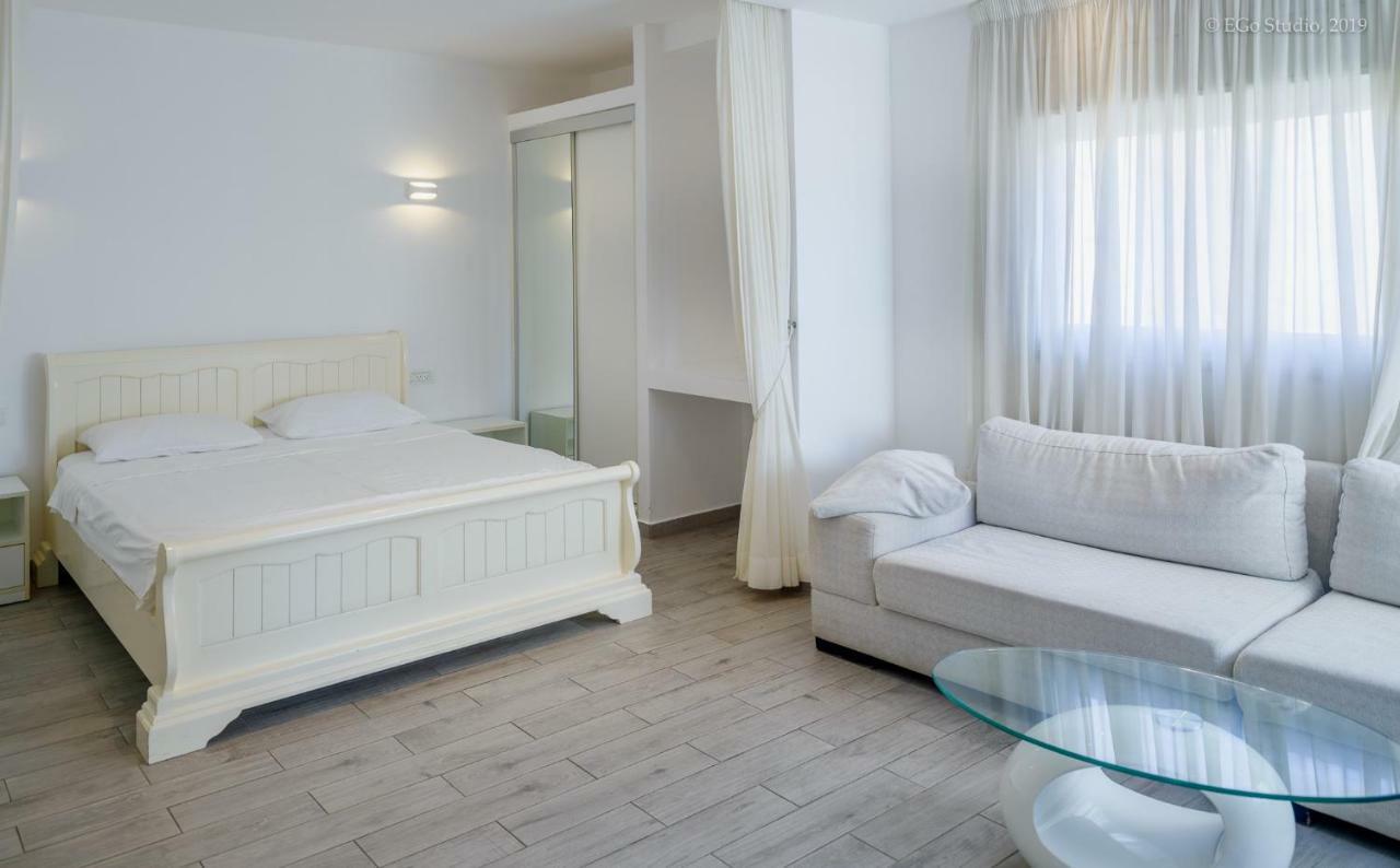 Royal Lea Apartmens 内坦亚 外观 照片
